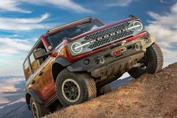 WARN | ELITE SERIES FRONT BUMPER W/O GRILL GUARD TUBE | BRONCO 2021+ - Image 2