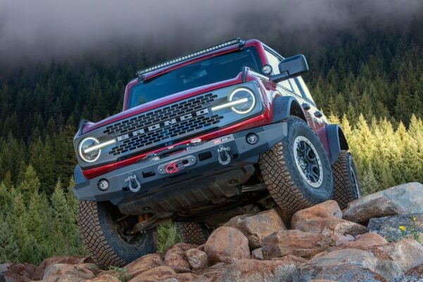 WARN | ELITE SERIES FRONT BUMPER W/O GRILL GUARD TUBE | BRONCO 2021+ - Image 3
