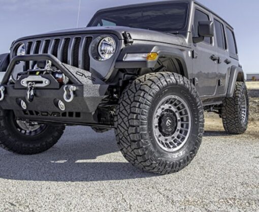 FUEL | D726 MILITIA | 17X9 6X135/6X5.5 1MM OFFSET | MATTE ANTHRACITE & BLACK - Image 4