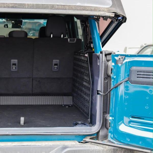 BUILTRIGHT | MOLLE COMPATIBLE CARGO PANEL LARGE DRIVER OR PASSENGER EA | BRONCO 2021+ - Image 3